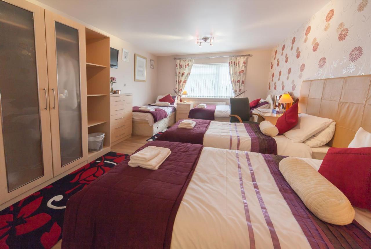 Great Meols Wyngate Guest House מראה חיצוני תמונה